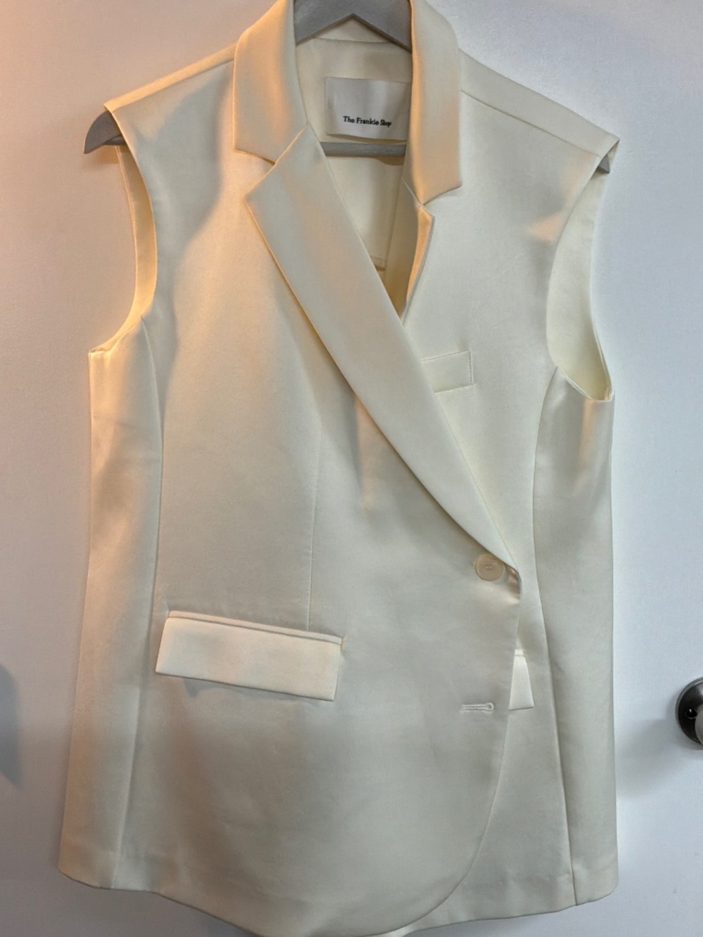 FRANKIE SHOP Everly Satin Vest Cream